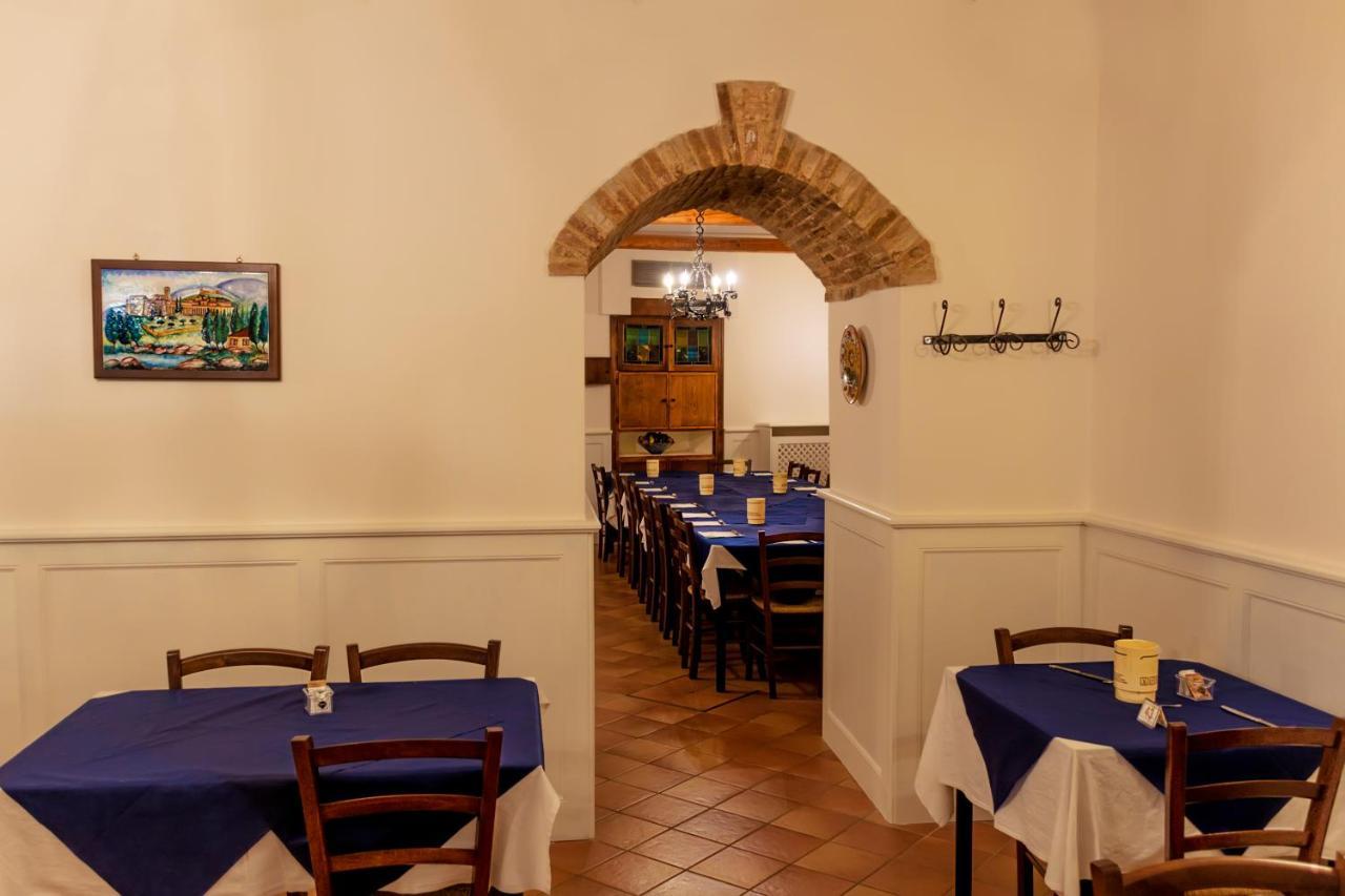 Hotel Pax Assisi Bagian luar foto