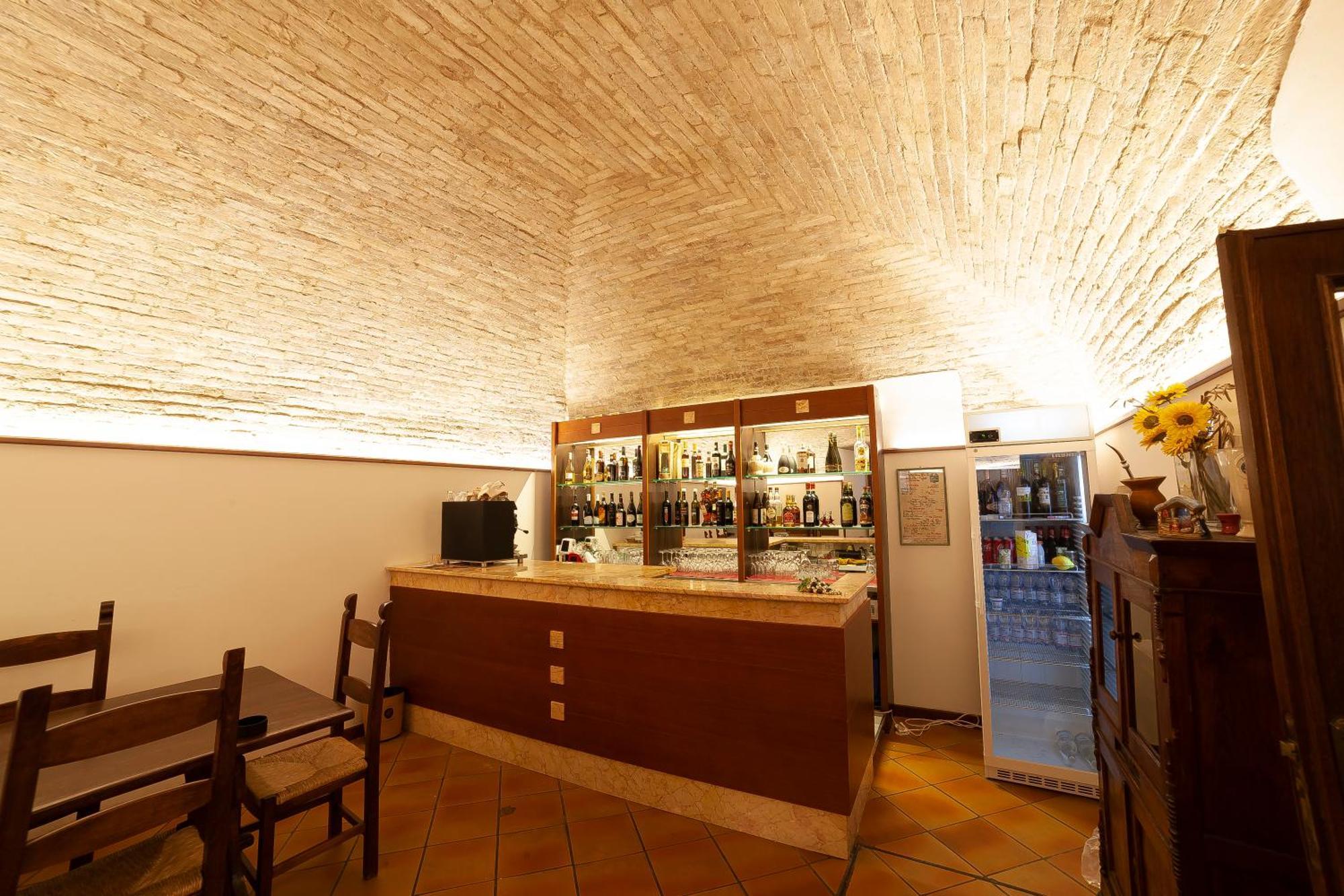 Hotel Pax Assisi Bagian luar foto
